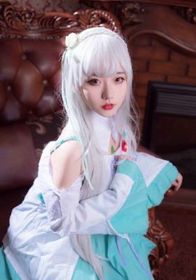 年轻妻子的朋友_高清在线播放观看